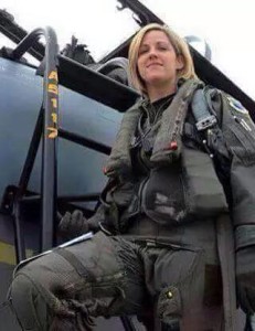 Die Jungfrauen, auf die der IS gehofft hat, kommen nun vom Himmel um sie zu holen. Russische Pilotinnen